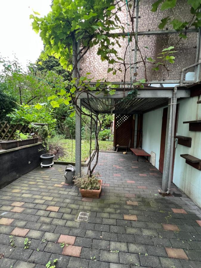 Duisburg Feelhome, Flughafen Nah,3-Schlafzimmer, Dusche Ebenerdig, Zentral, Wifi, Ground Floor 외부 사진