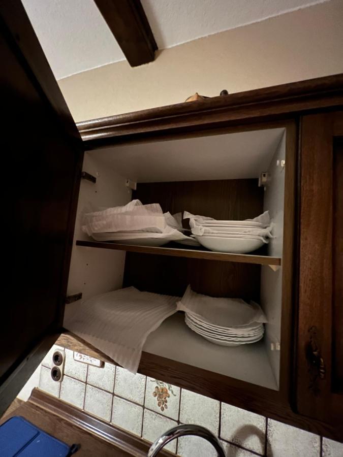 Duisburg Feelhome, Flughafen Nah,3-Schlafzimmer, Dusche Ebenerdig, Zentral, Wifi, Ground Floor 외부 사진