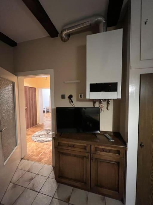 Duisburg Feelhome, Flughafen Nah,3-Schlafzimmer, Dusche Ebenerdig, Zentral, Wifi, Ground Floor 외부 사진