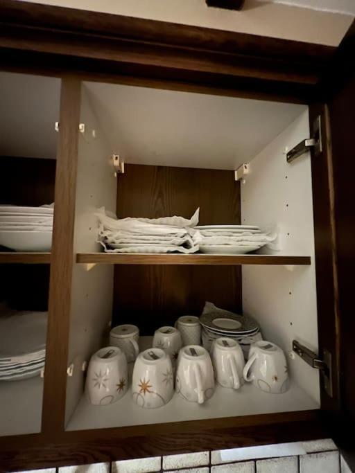 Duisburg Feelhome, Flughafen Nah,3-Schlafzimmer, Dusche Ebenerdig, Zentral, Wifi, Ground Floor 외부 사진